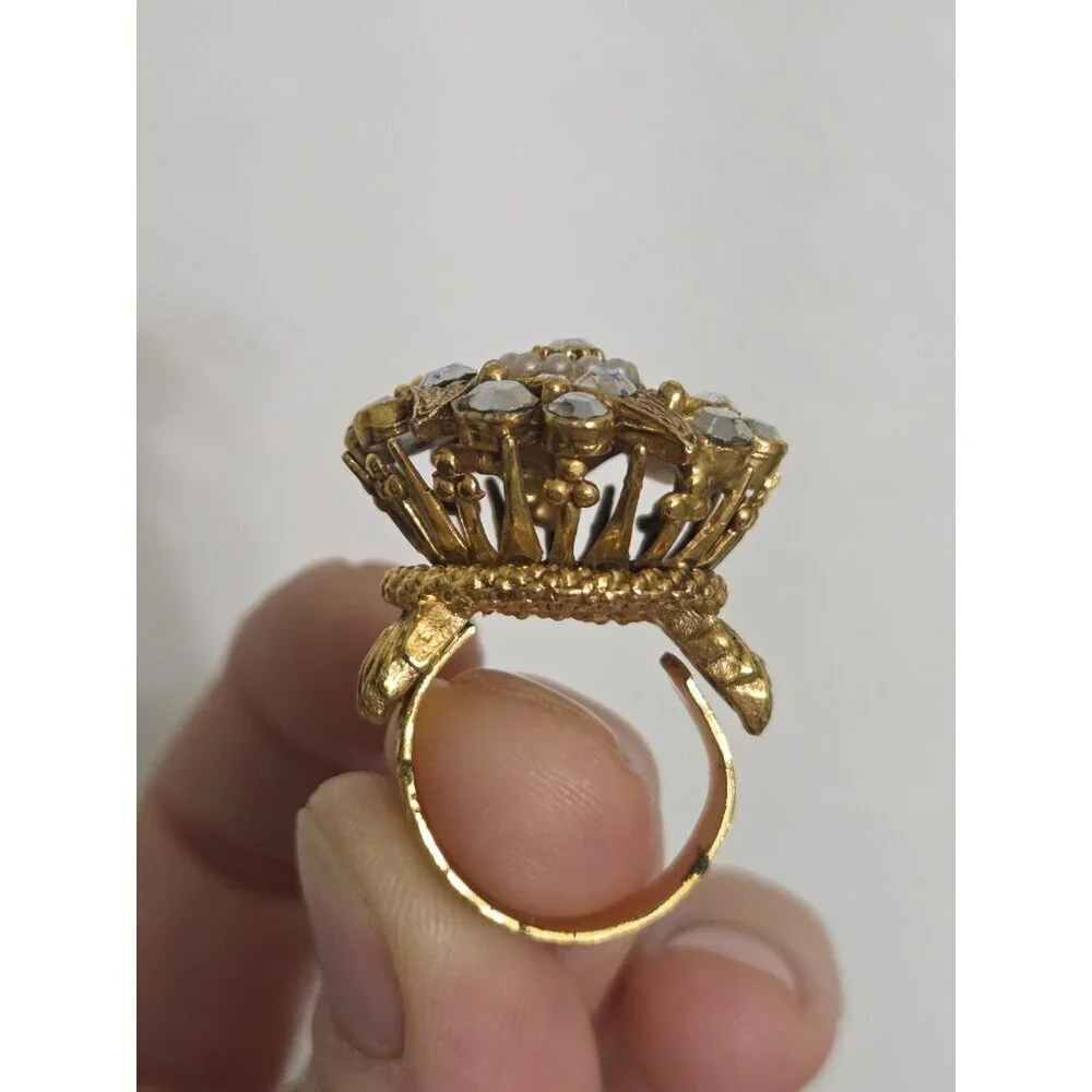Vtg Florenza Ornate Gold Tone Rhinestone Faux Pearl Cocktail Ring Filigree
